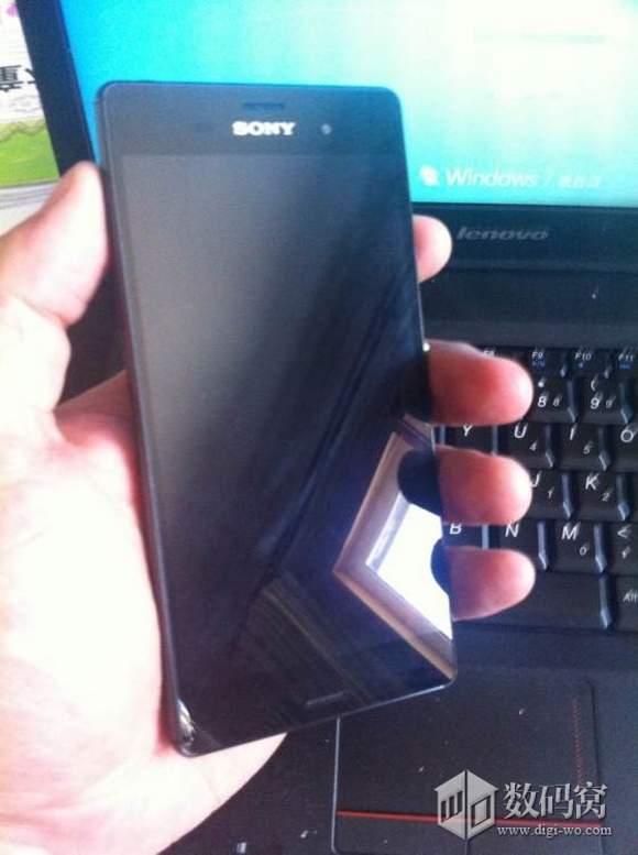Xperia-Z3-latest-leaked-picture-02